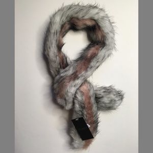 NWT Ted Baker Faux Fur Scarf wrap Grey Pink MSRP $135